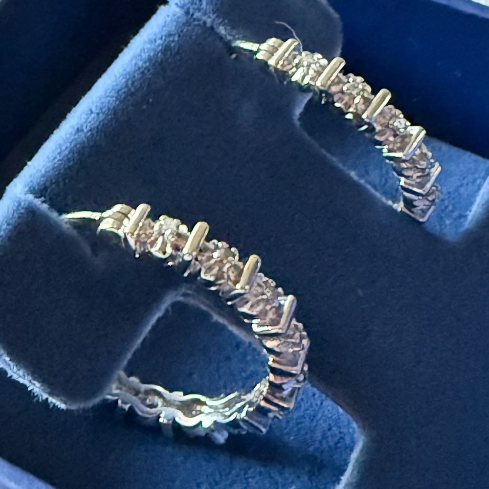 .25ctw round Diamonds - platinum over sterling silver Hoop Earrings